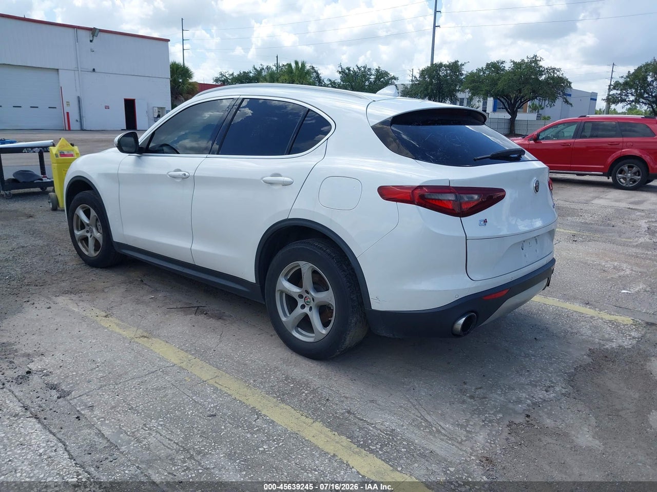 2018 ALFA ROMEO STELVIO AWD thumbnail 4