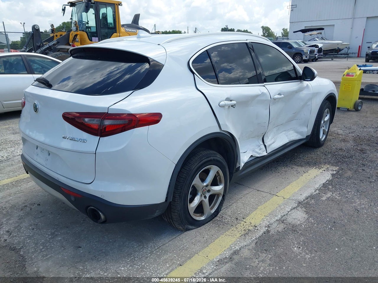 2018 ALFA ROMEO STELVIO AWD thumbnail 5