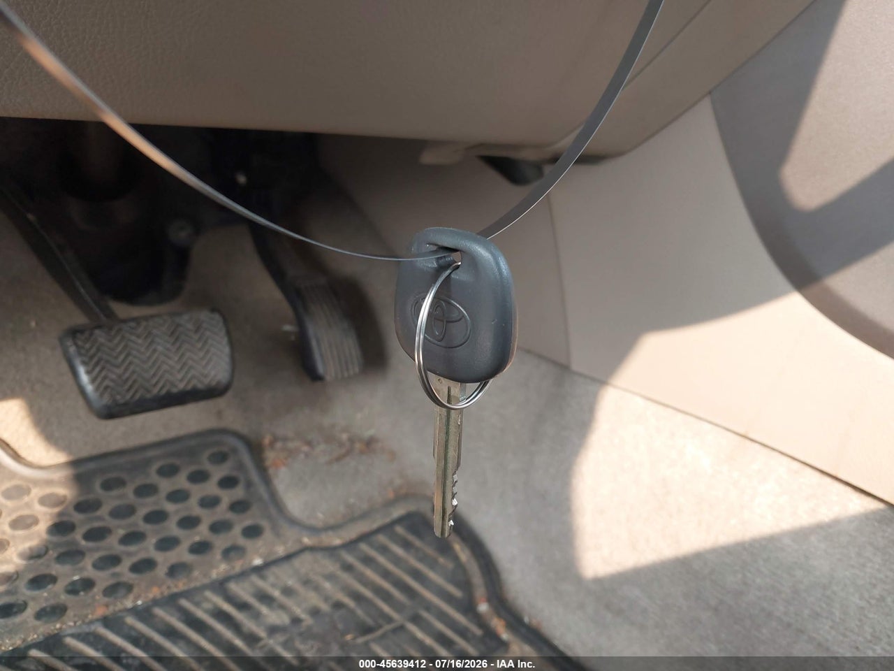 2007 TOYOTA RAV4 LIMITED thumbnail 12