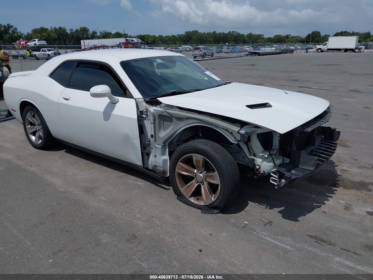 2018 DODGE CHALLENGER SXT thumbnail 2