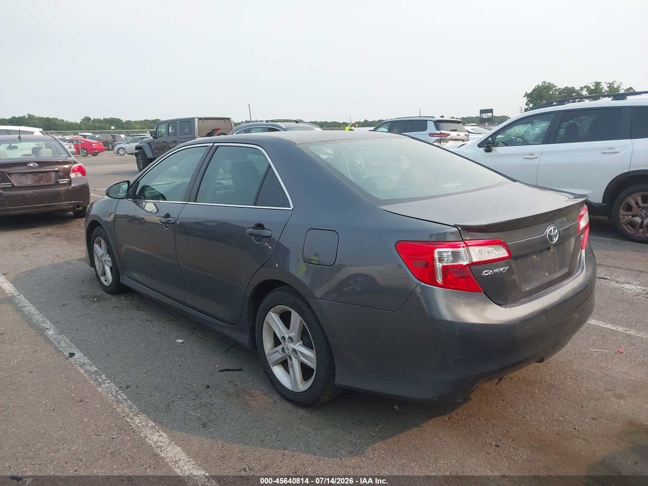 2013 TOYOTA CAMRY SE thumbnail 4