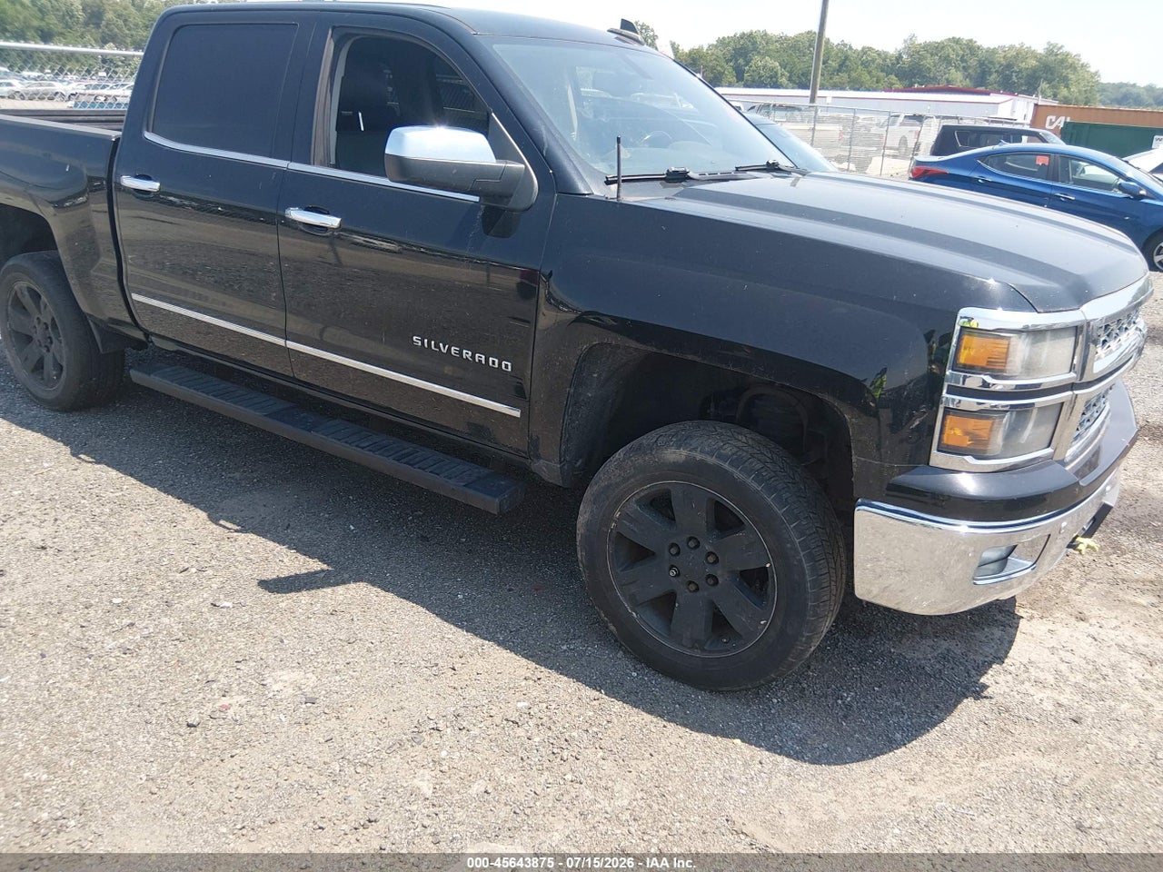 2015 CHEVROLET SILVERADO 1500 LTZ thumbnail 2