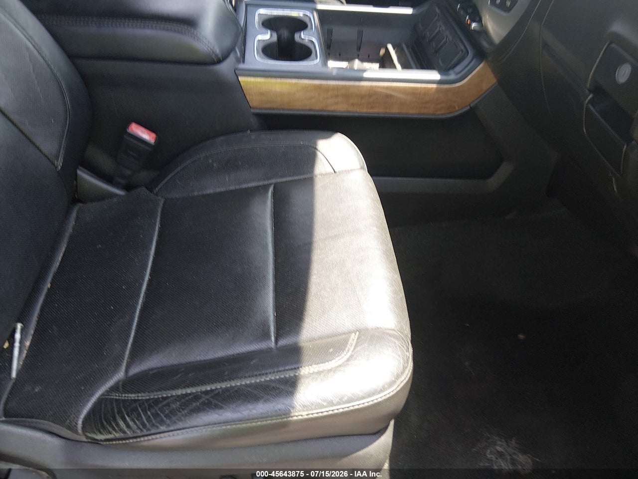 2015 CHEVROLET SILVERADO 1500 LTZ thumbnail 6
