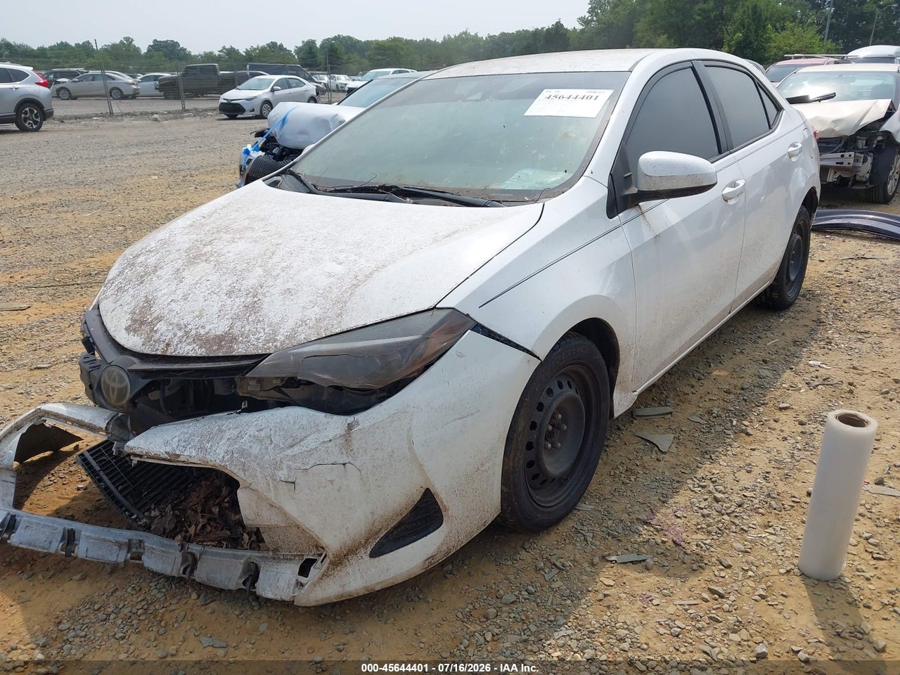 2017 TOYOTA COROLLA LE thumbnail 3