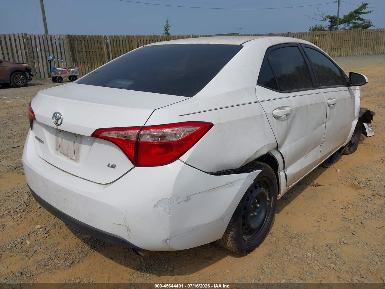 2017 TOYOTA COROLLA LE thumbnail 5