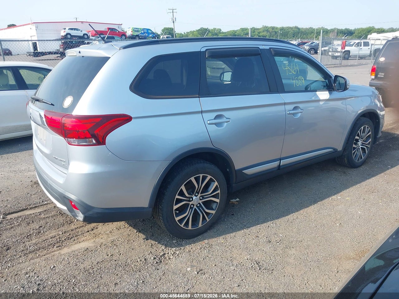 2016 MITSUBISHI OUTLANDER SEL thumbnail 5
