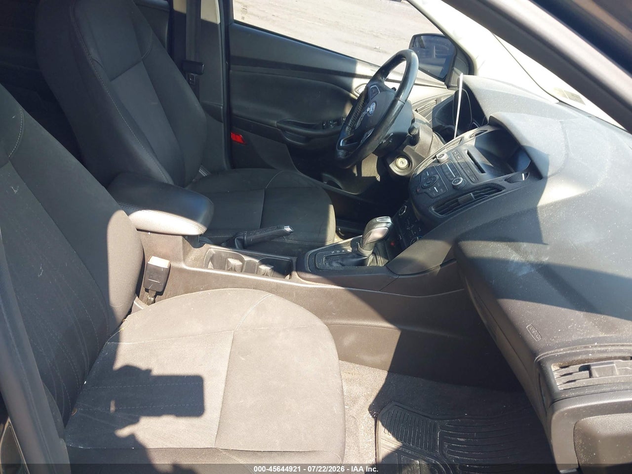 2016 FORD FOCUS SE thumbnail 6