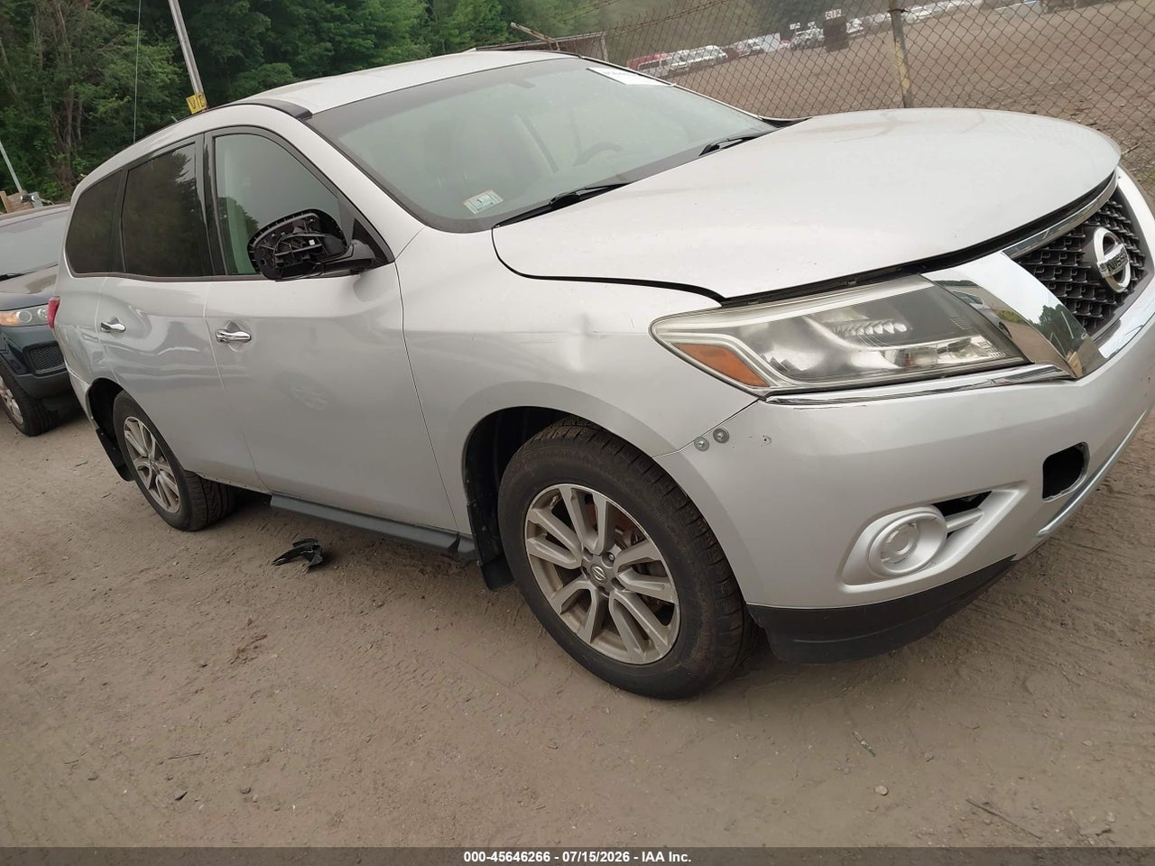2014 NISSAN PATHFINDER S thumbnail 2