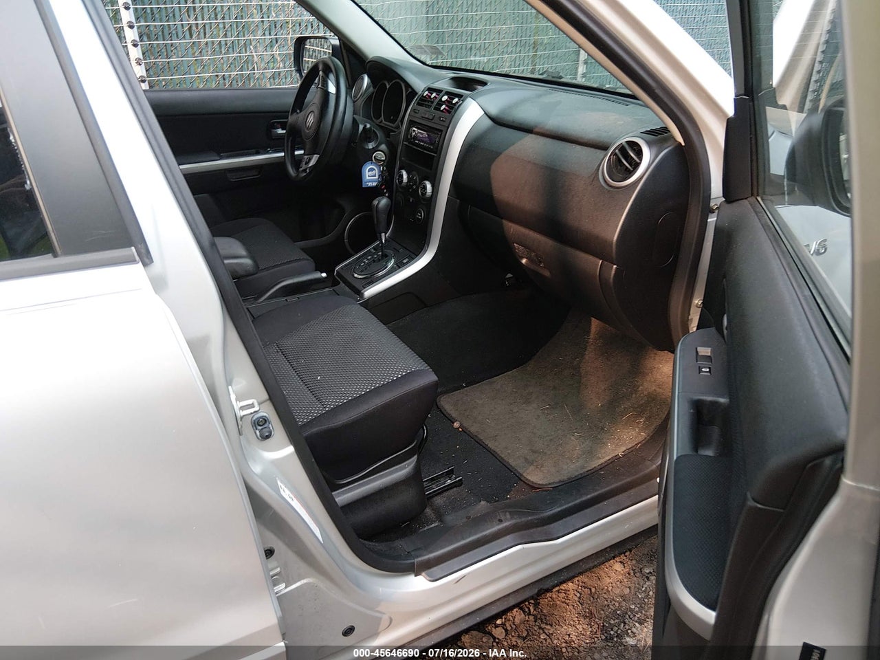 2006 SUZUKI GRAND VITARA PREMIUM · 5/12