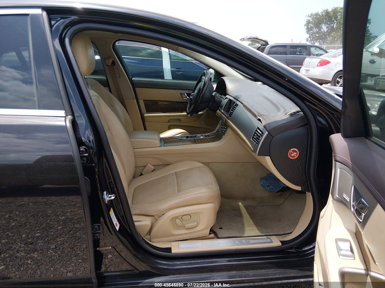 2009 JAGUAR XF SUPERCHARGED thumbnail 6