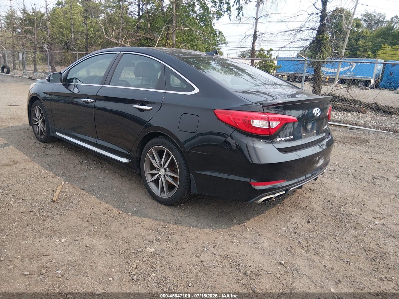 2015 HYUNDAI SONATA SPORT 2.0T thumbnail 4