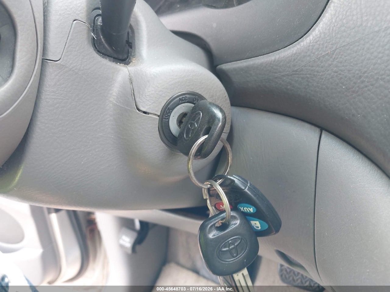 2008 TOYOTA SIENNA LE thumbnail 12