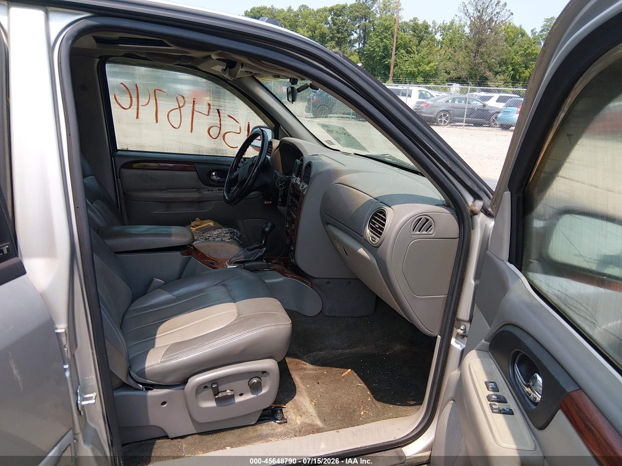 2004 GMC ENVOY SLT thumbnail 6