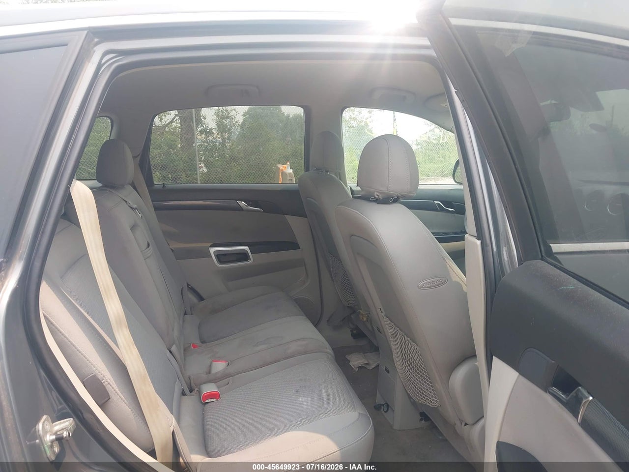 2009 SATURN VUE XE thumbnail 9