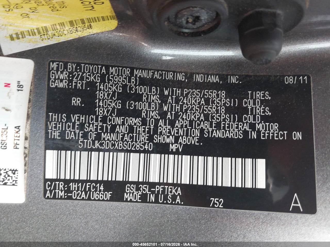 2011 TOYOTA SIENNA LE thumbnail 10
