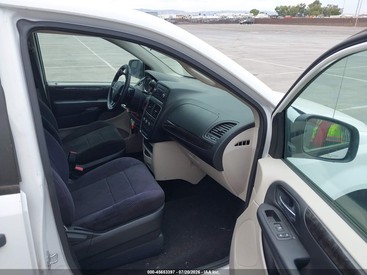 2013 DODGE GRAND CARAVAN AMERICAN VALUE PKG · 5/12