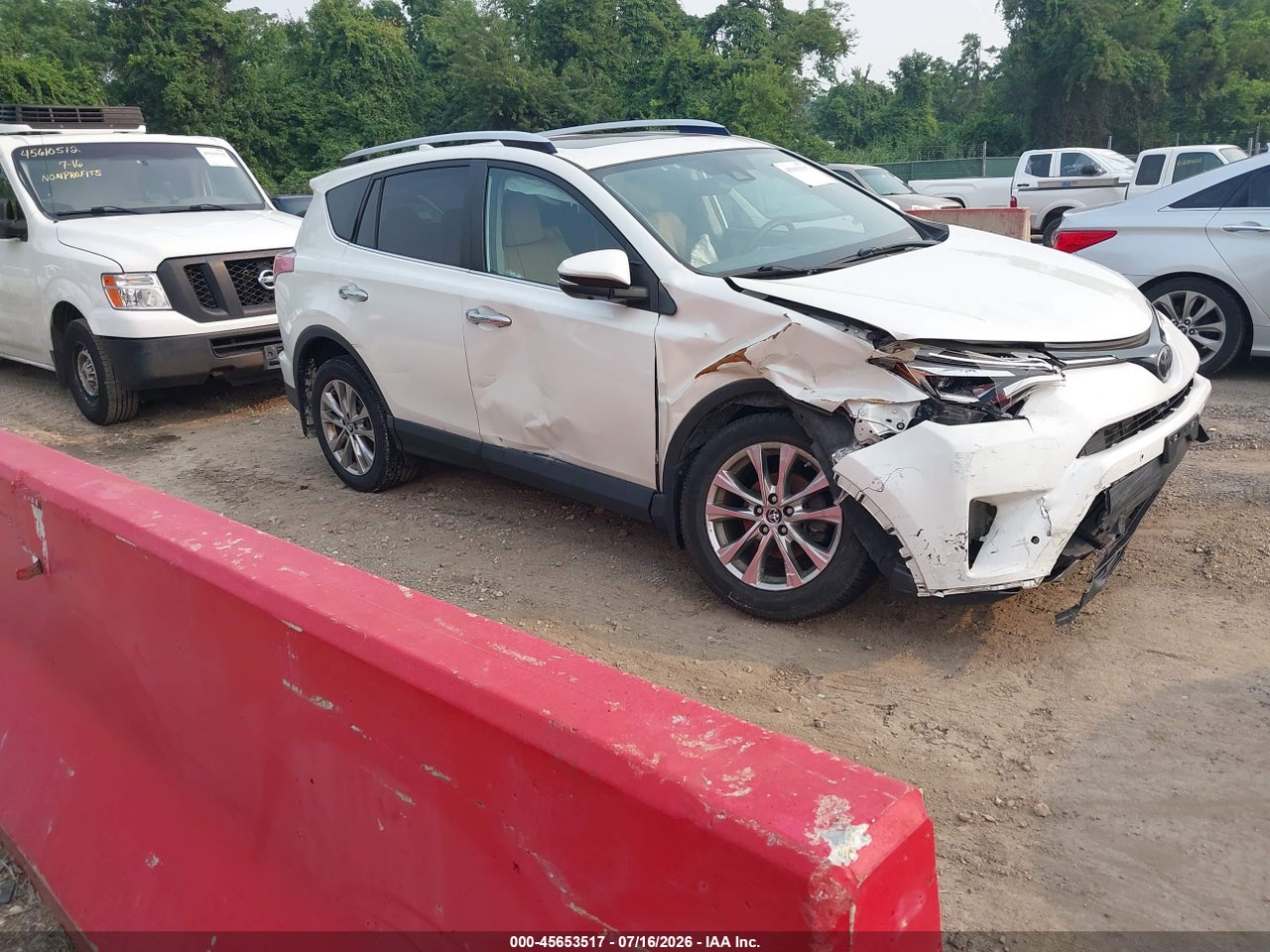 2016 TOYOTA RAV4 LIMITED thumbnail 2