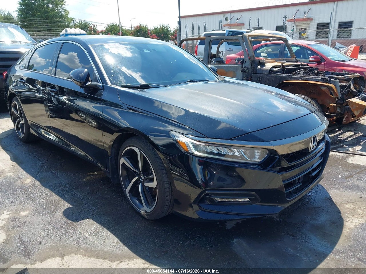 2018 HONDA ACCORD SPORT thumbnail 2