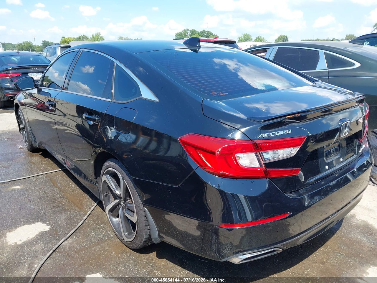 2018 HONDA ACCORD SPORT thumbnail 4