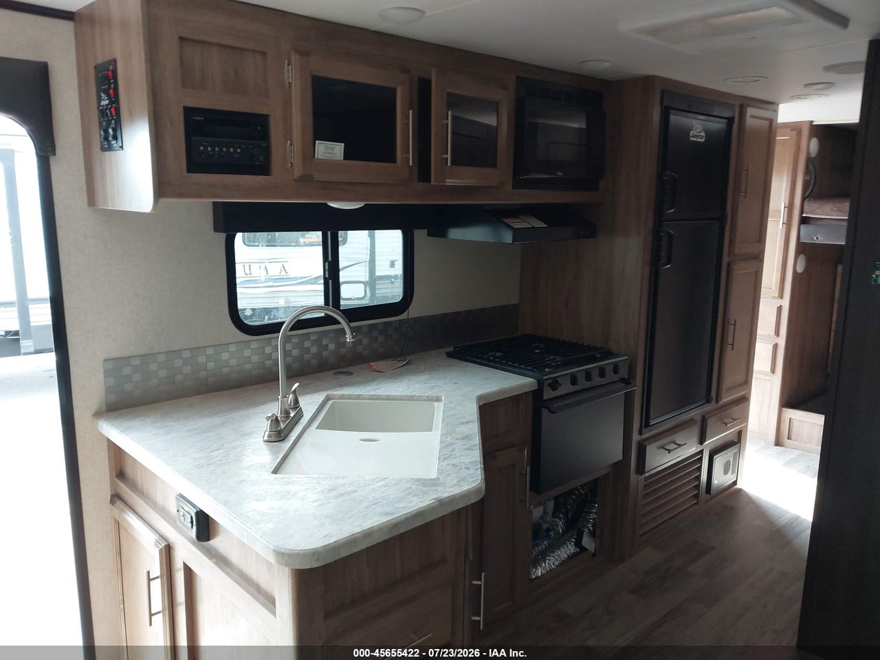 2019 JAYCO JAY FEATHER SERIES 2   thumbnail 8