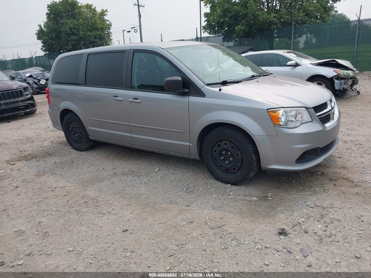 2016 DODGE GRAND CARAVAN SE thumbnail 2