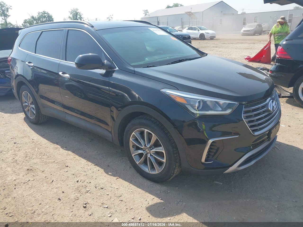 2017 HYUNDAI SANTA FE SE thumbnail 2