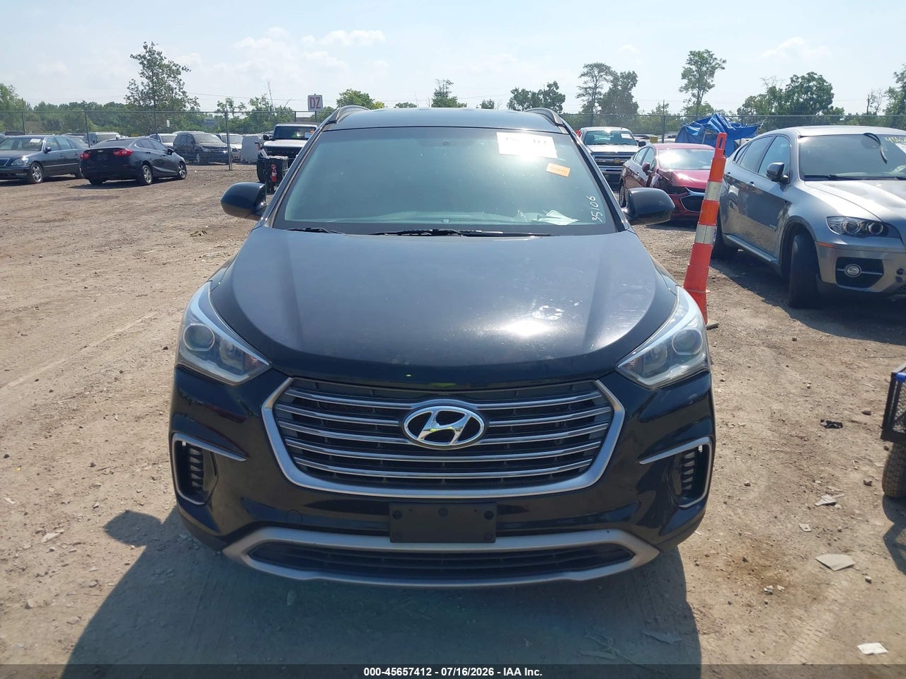 2017 HYUNDAI SANTA FE SE thumbnail 7