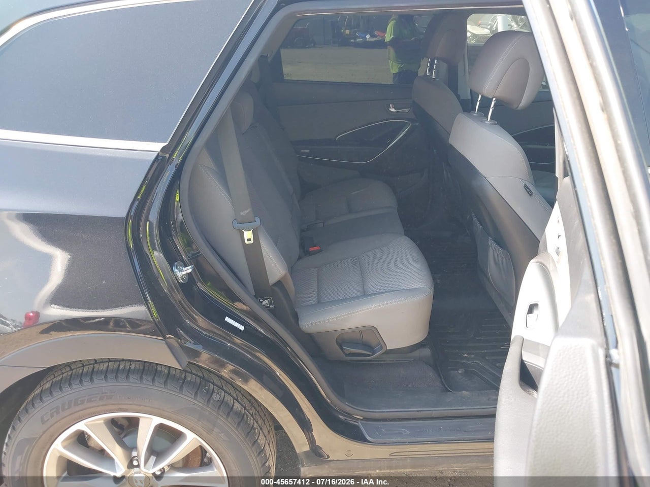 2017 HYUNDAI SANTA FE SE thumbnail 9