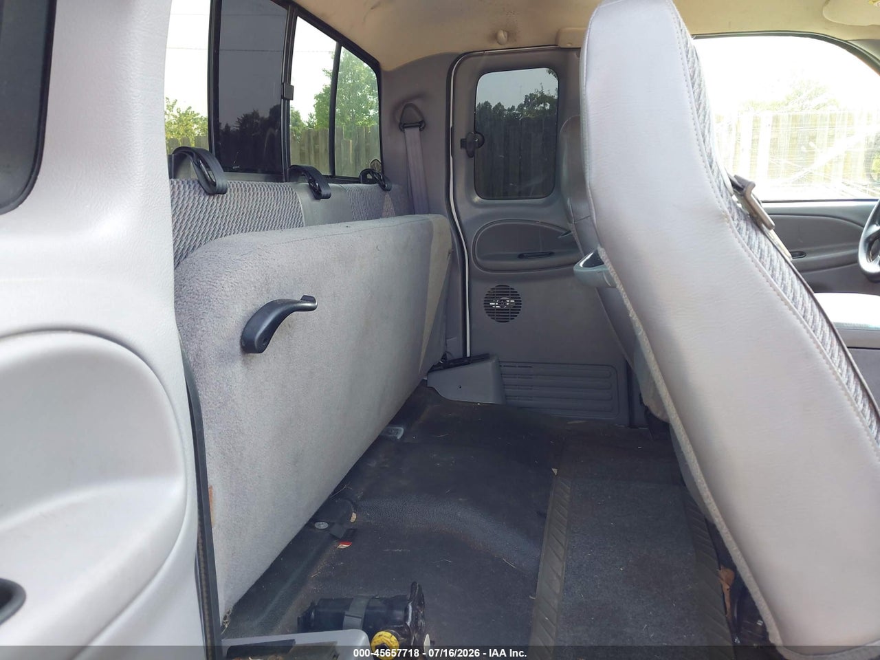 2001 DODGE RAM 1500 ST thumbnail 9