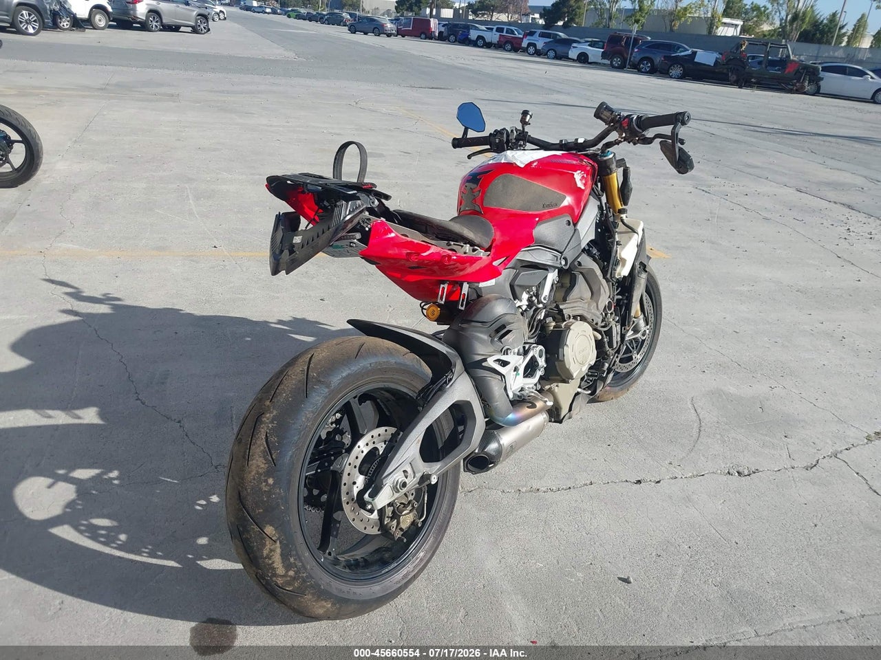 2026 DUCATI STREETFIGHTER V4/V4S thumbnail 5