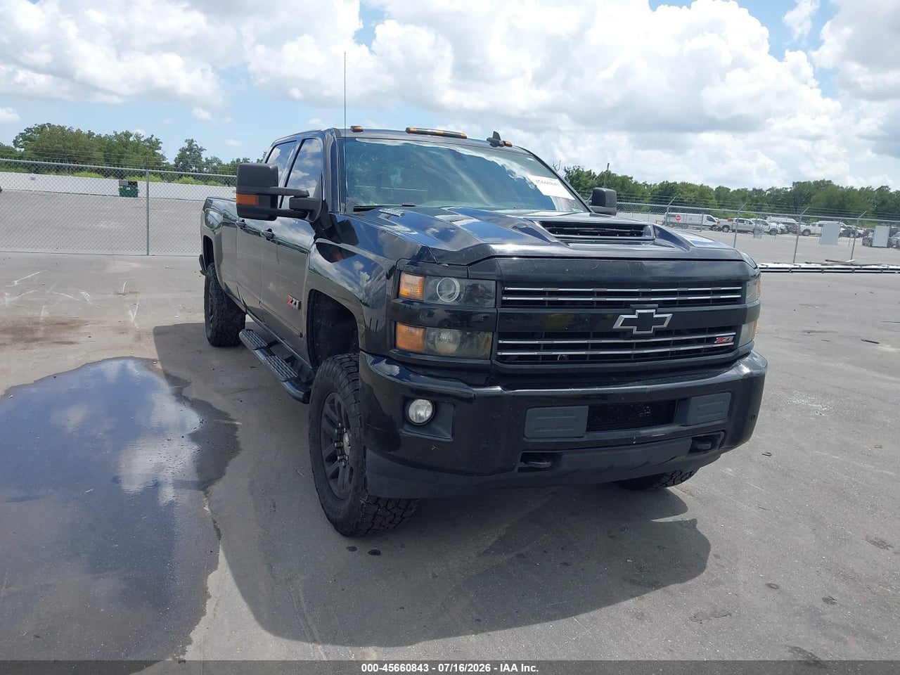 2017 CHEVROLET SILVERADO 2500HD LTZ thumbnail 2
