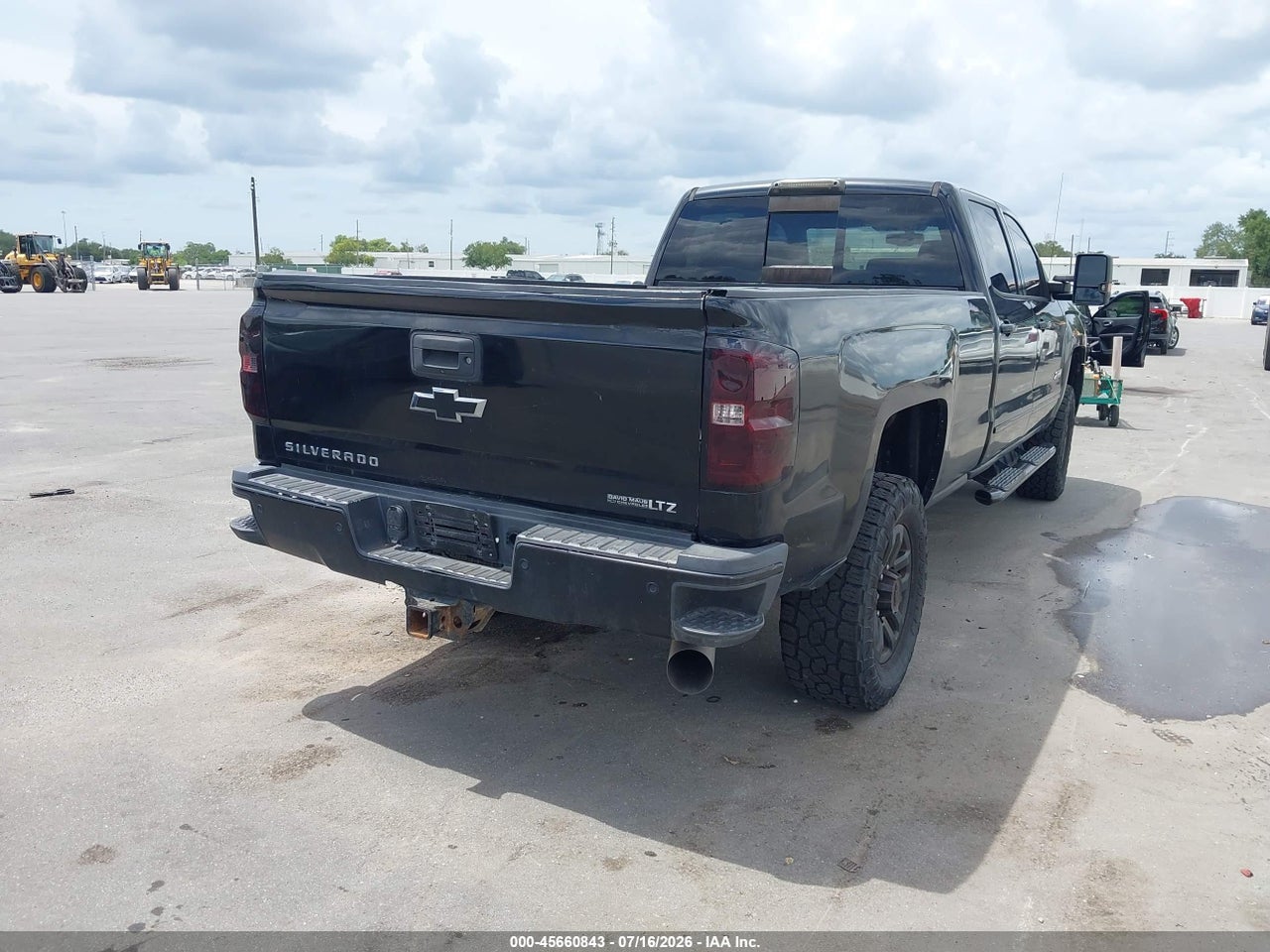 2017 CHEVROLET SILVERADO 2500HD LTZ thumbnail 5
