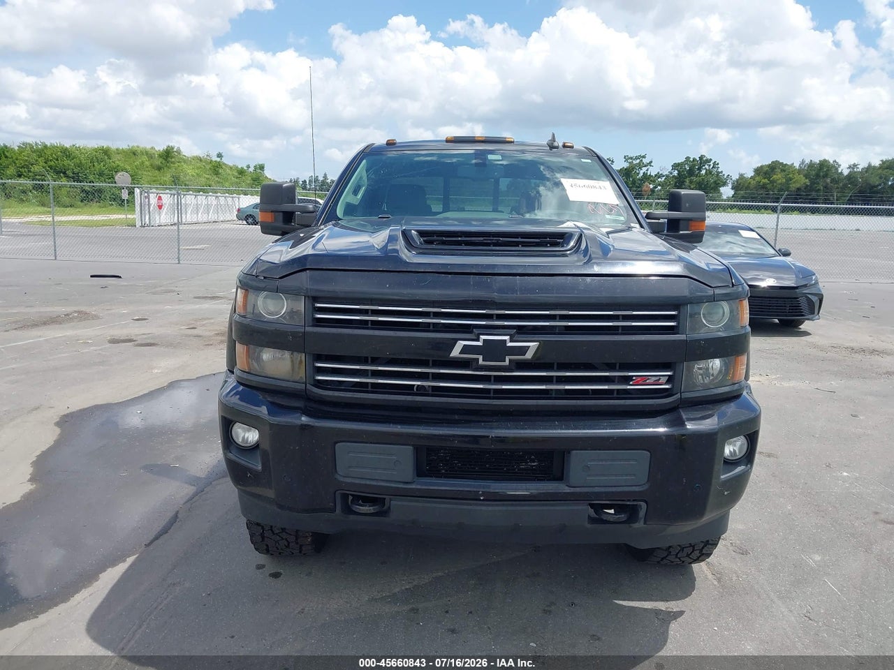 2017 CHEVROLET SILVERADO 2500HD LTZ thumbnail 7