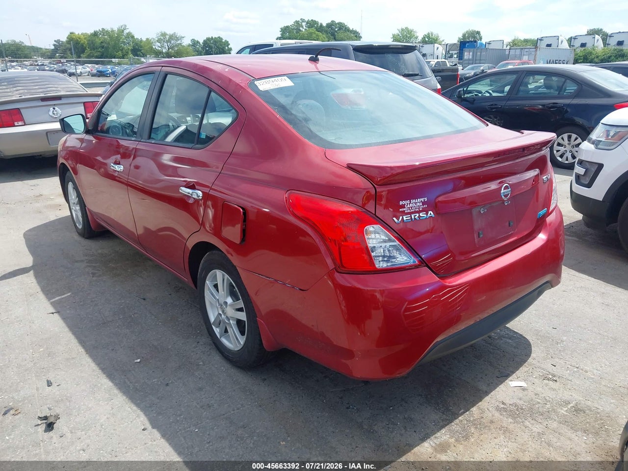 2015 NISSAN VERSA 1.6 SV thumbnail 4