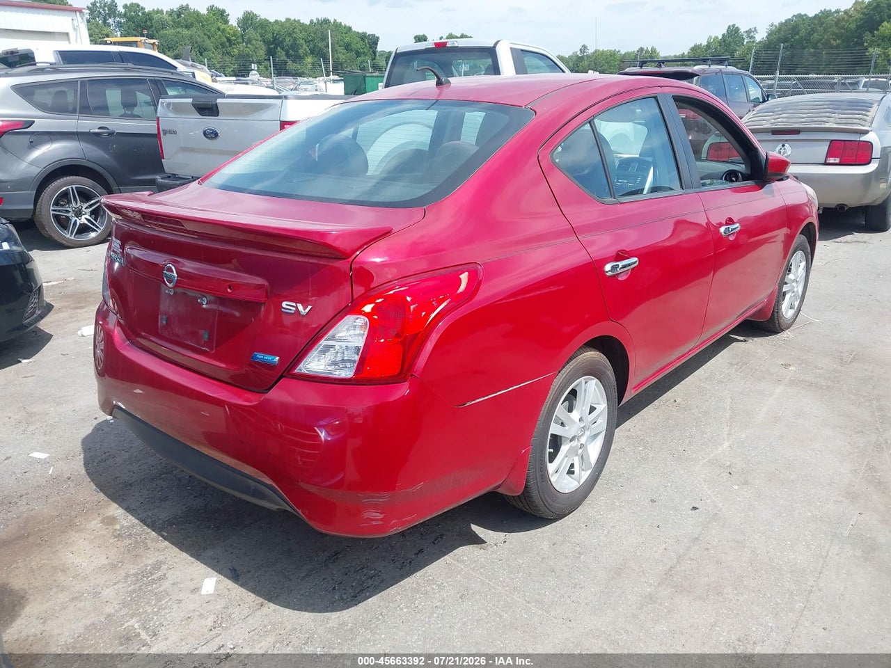 2015 NISSAN VERSA 1.6 SV thumbnail 5