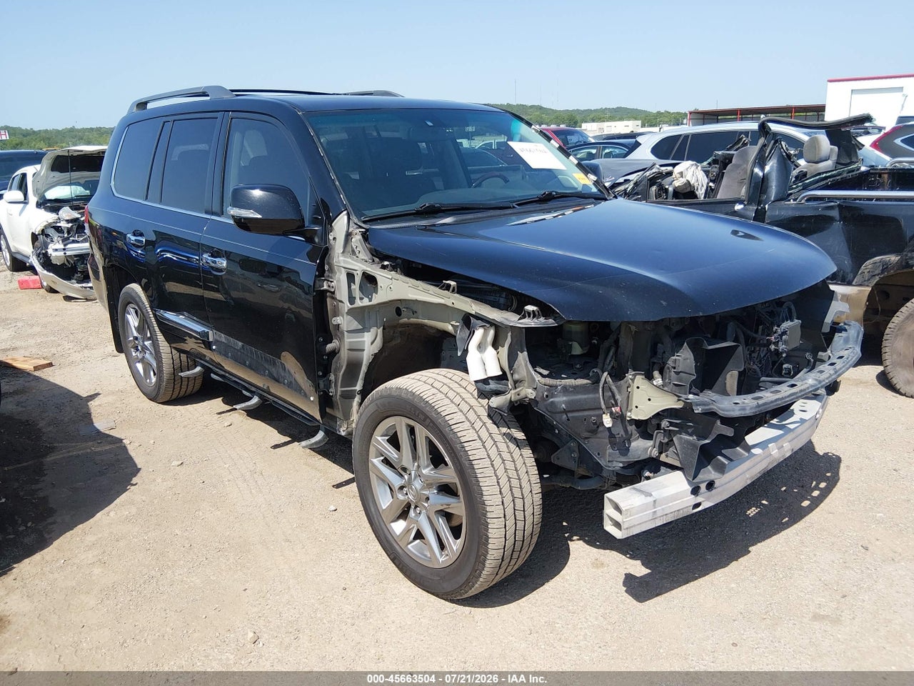 JTJHY7AX2E4****** · 2014 LEXUS LX 570