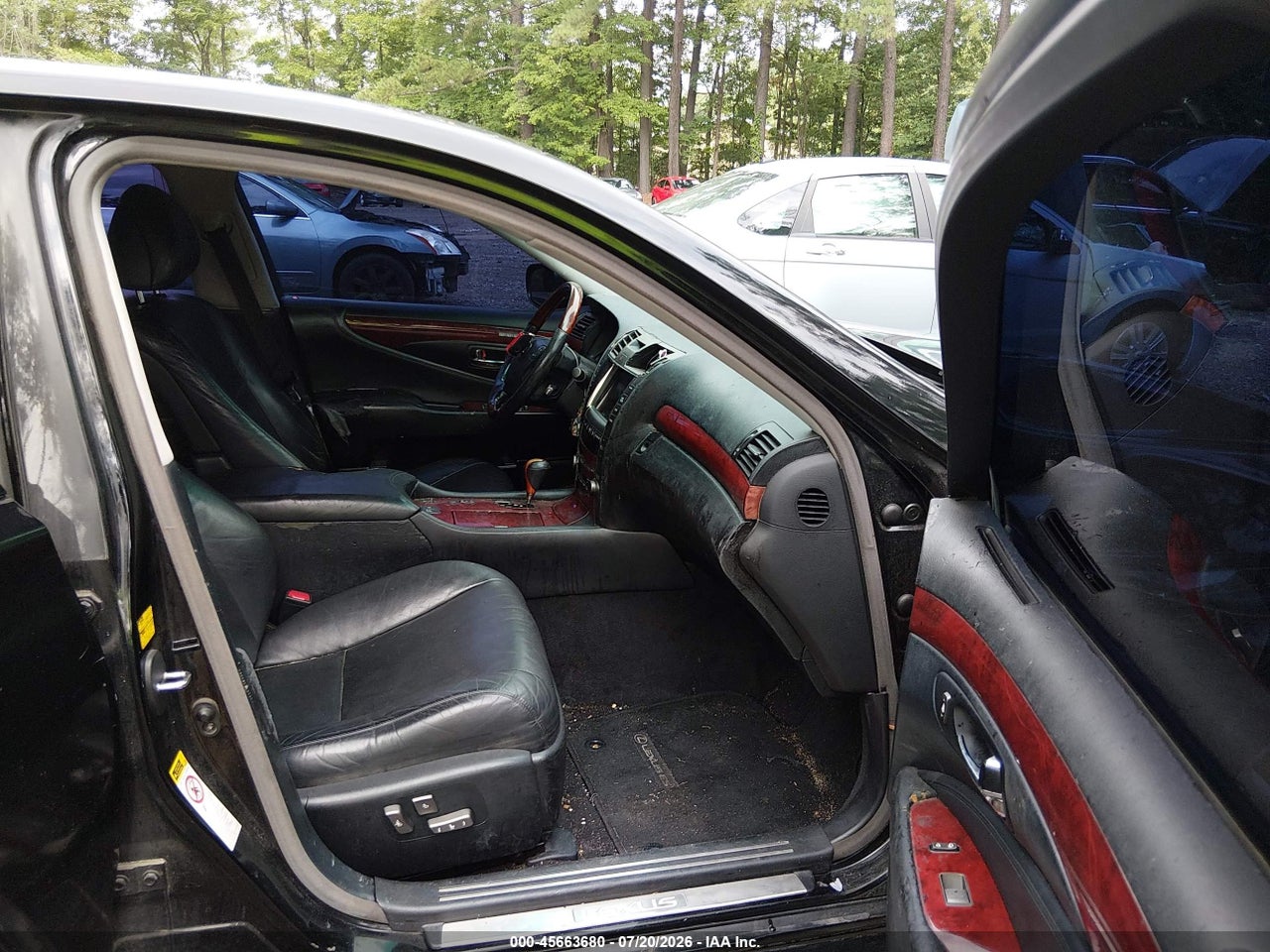2008 LEXUS LS 460   · 5/12