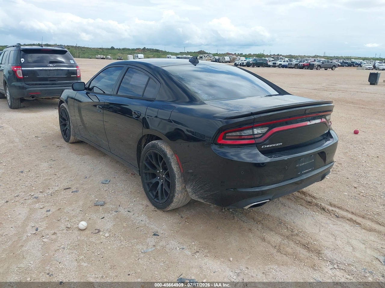 2015 DODGE CHARGER SXT thumbnail 4
