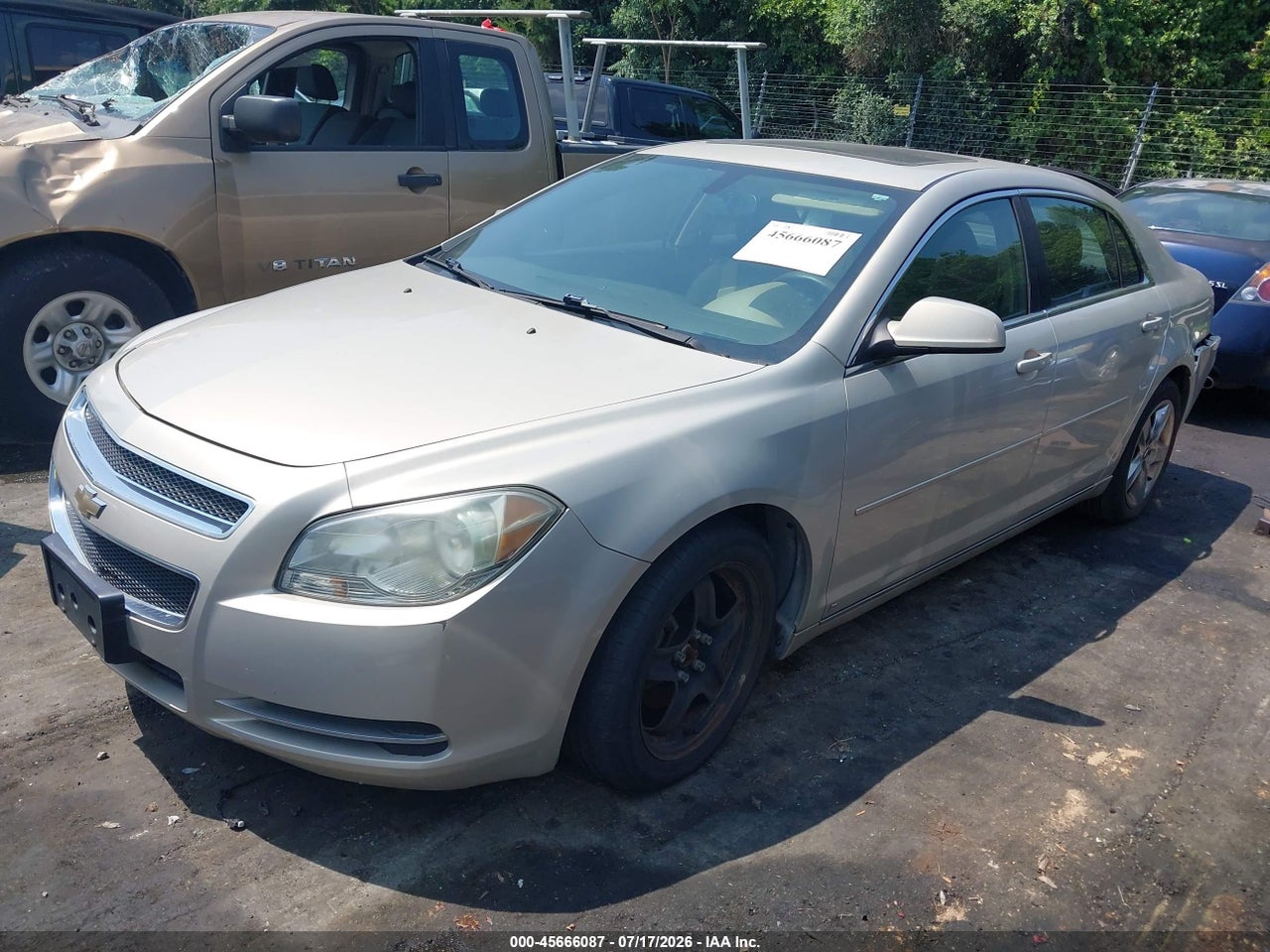 2010 CHEVROLET MALIBU LT thumbnail 3