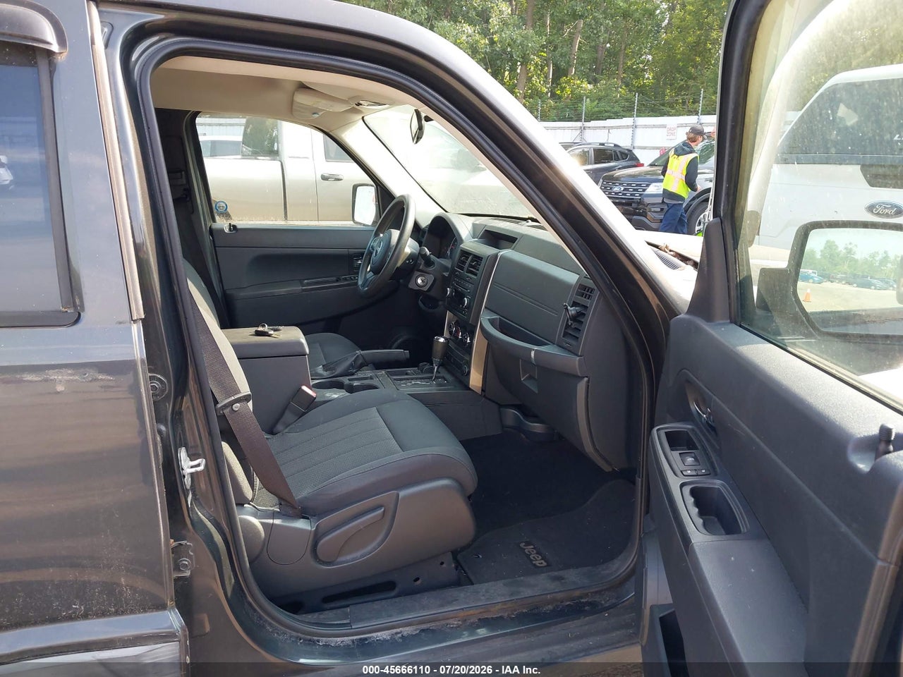 2011 JEEP LIBERTY SPORT thumbnail 6