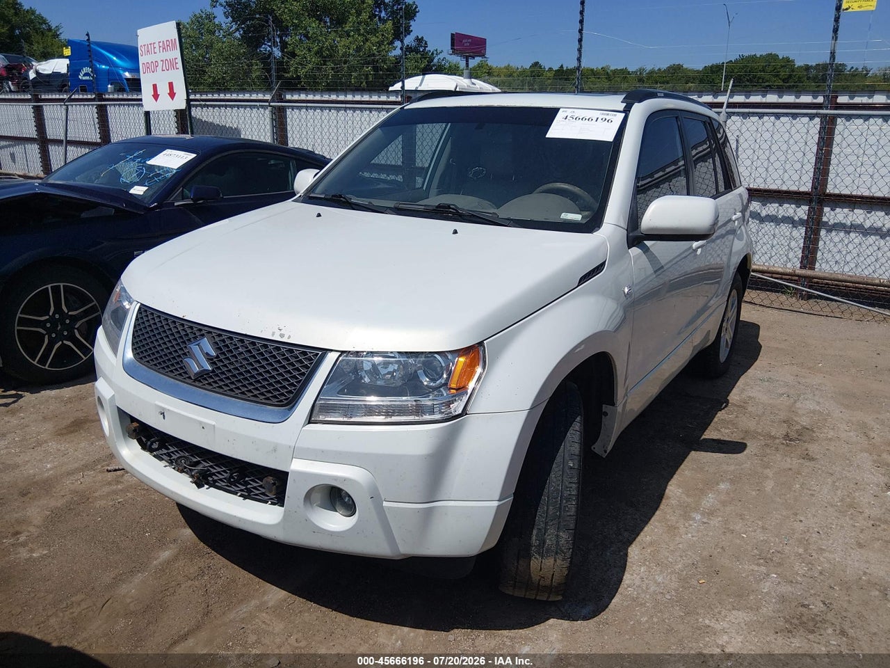 2006 SUZUKI GRAND VITARA LUXURY thumbnail 3