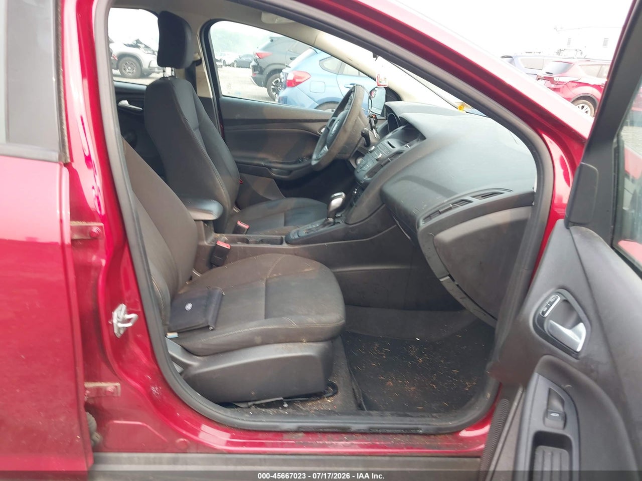 2016 FORD FOCUS SE thumbnail 6
