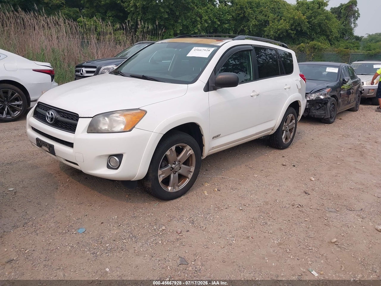 2011 TOYOTA RAV4 SPORT thumbnail 3