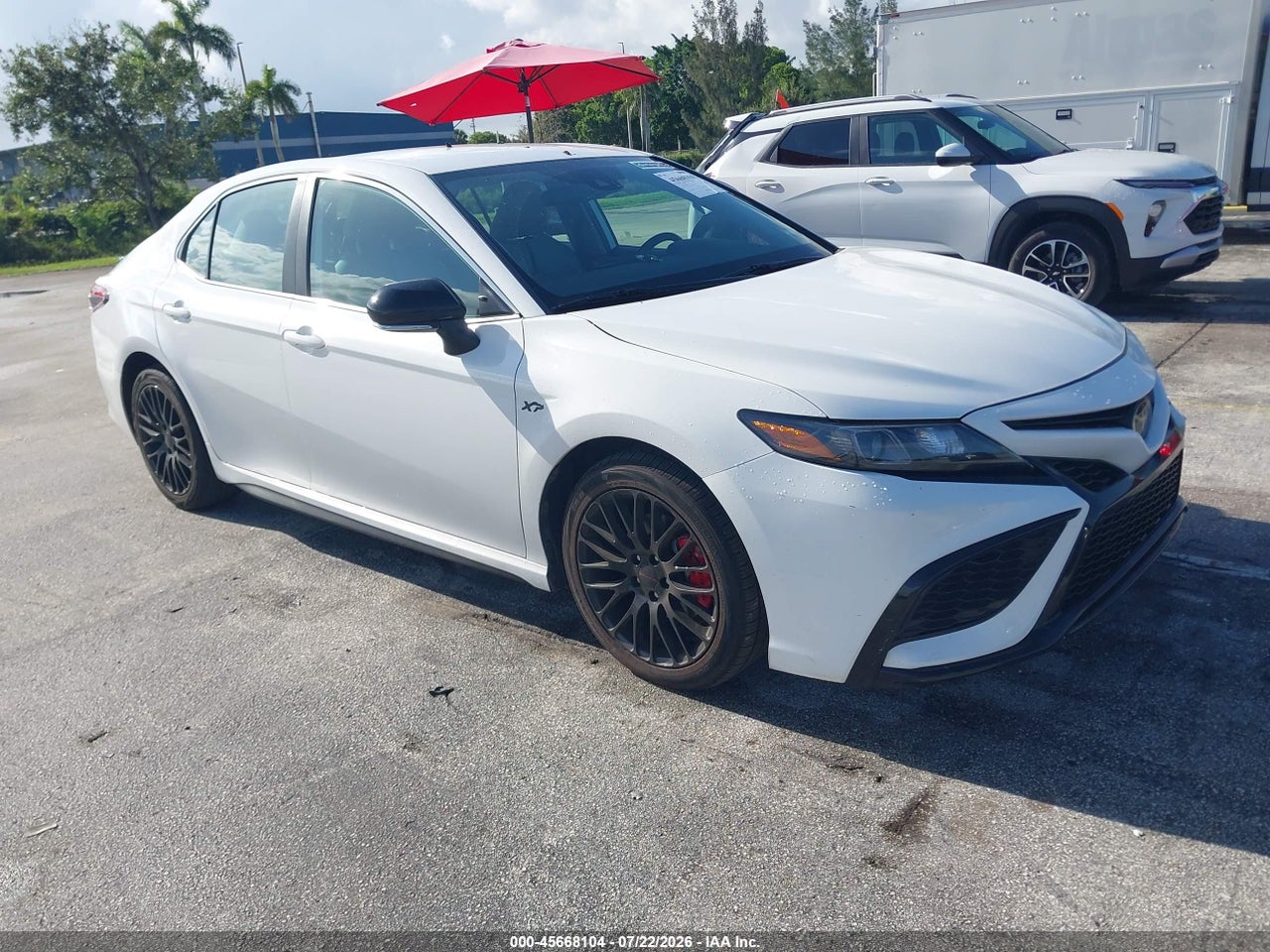 2024 TOYOTA CAMRY SE thumbnail 2