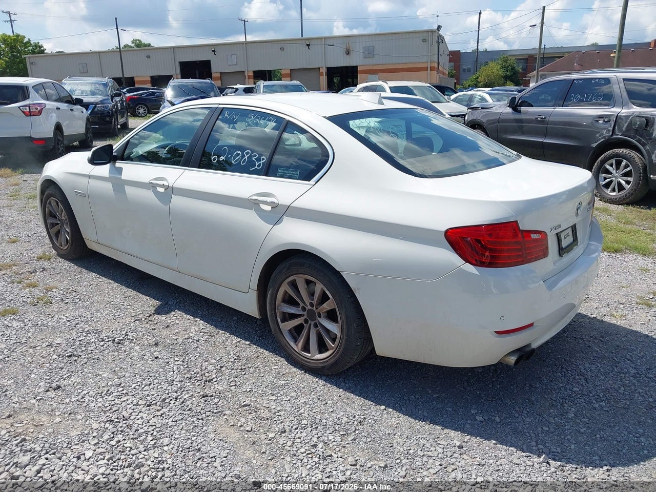 2015 BMW 528I XDRIVE thumbnail 4