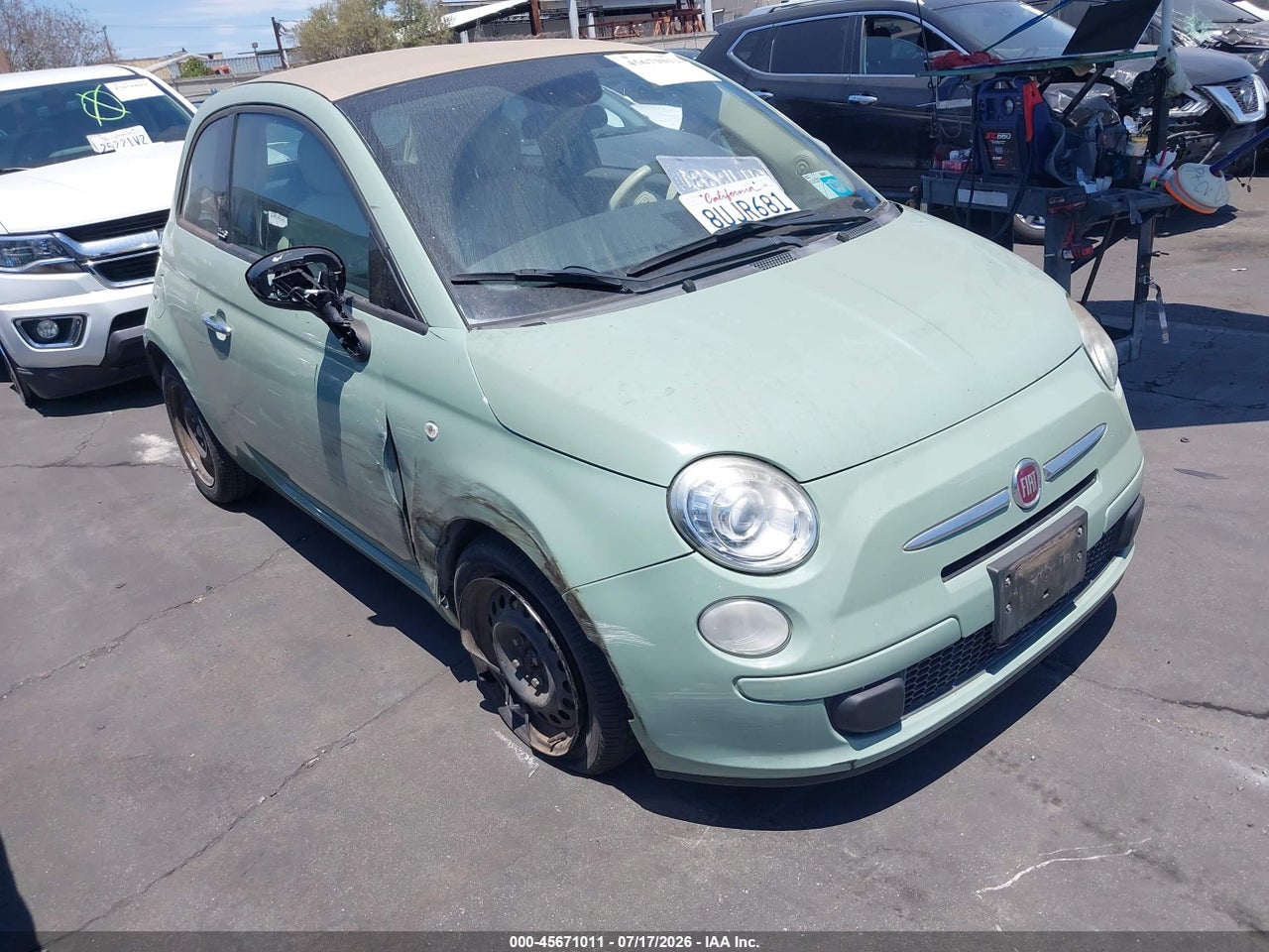 2013 FIAT 500C POP thumbnail 2