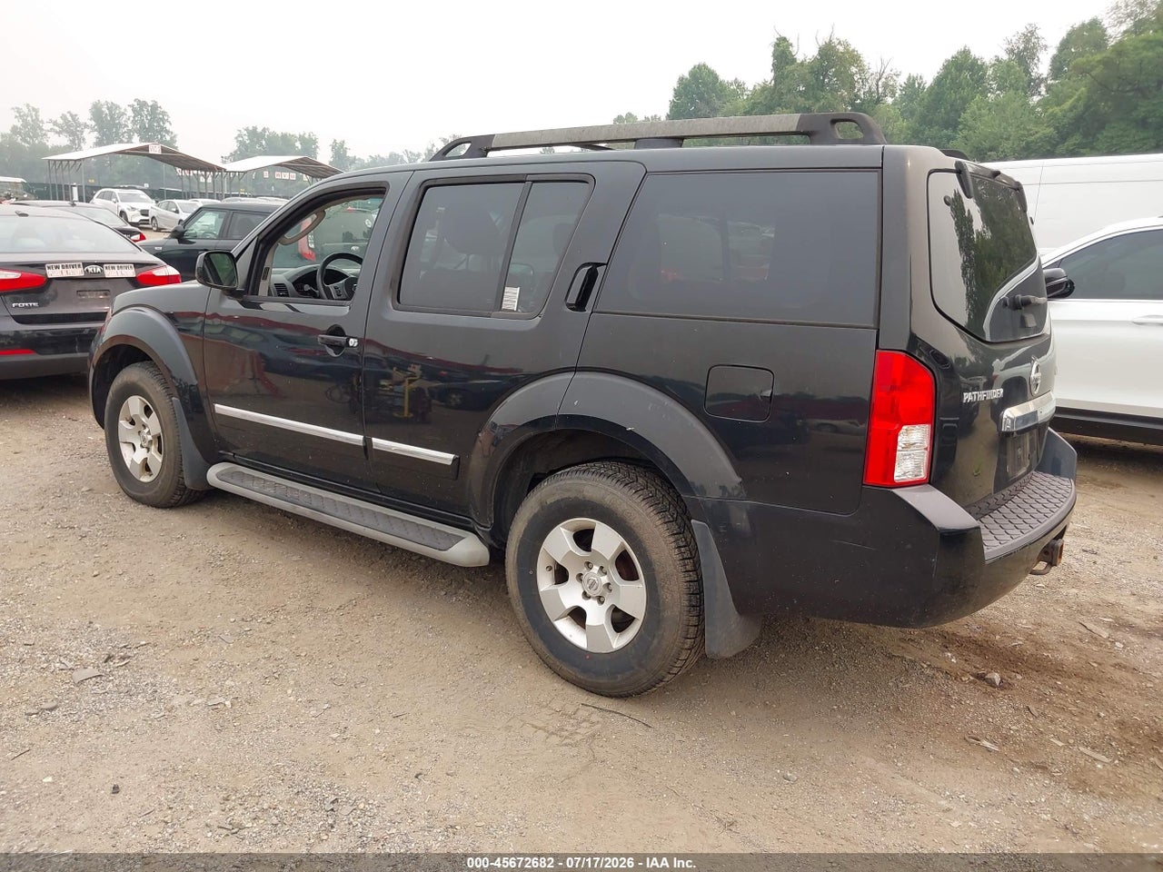2012 NISSAN PATHFINDER LE thumbnail 4