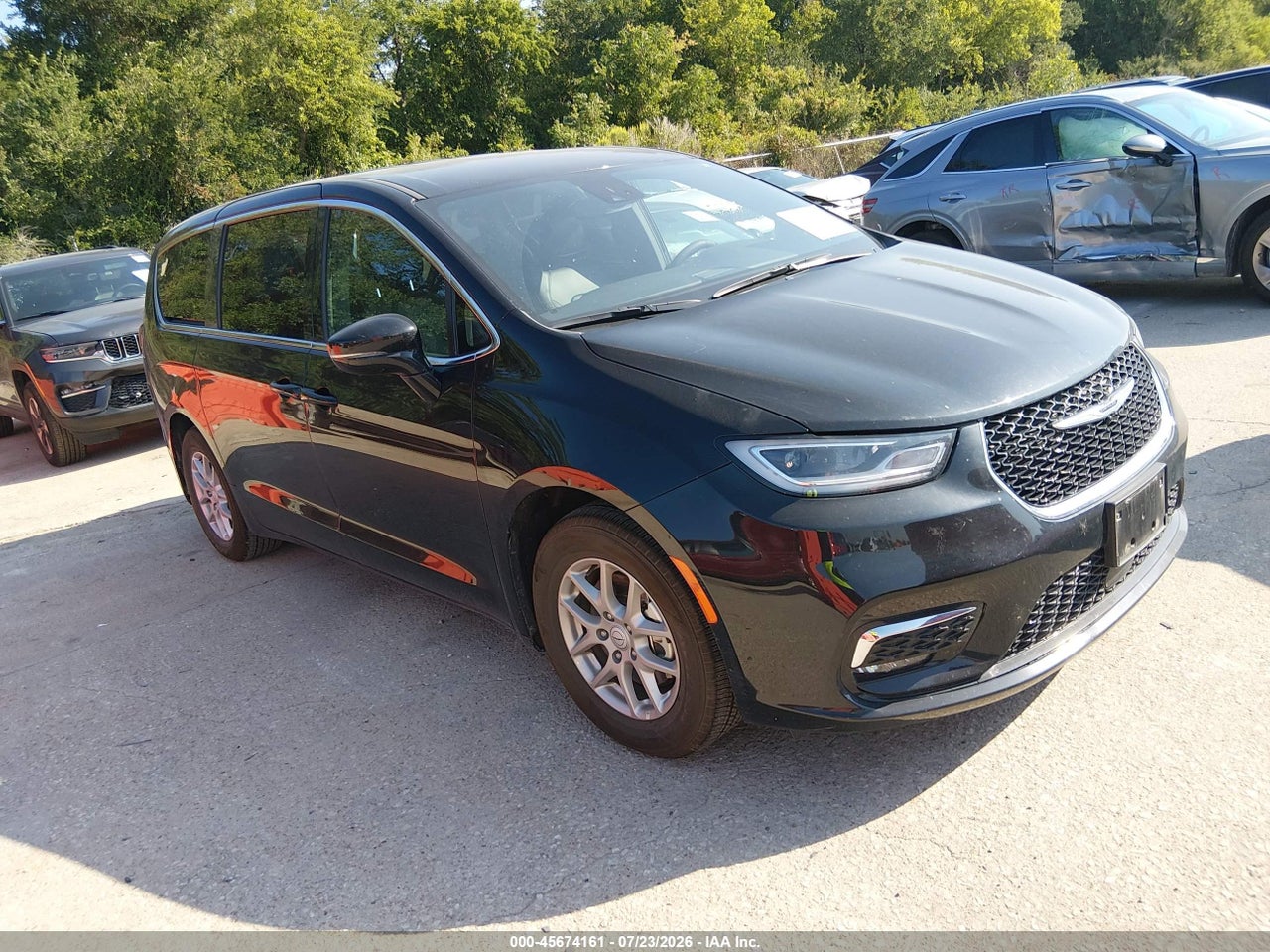 2026 CHRYSLER PACIFICA SELECT thumbnail 2