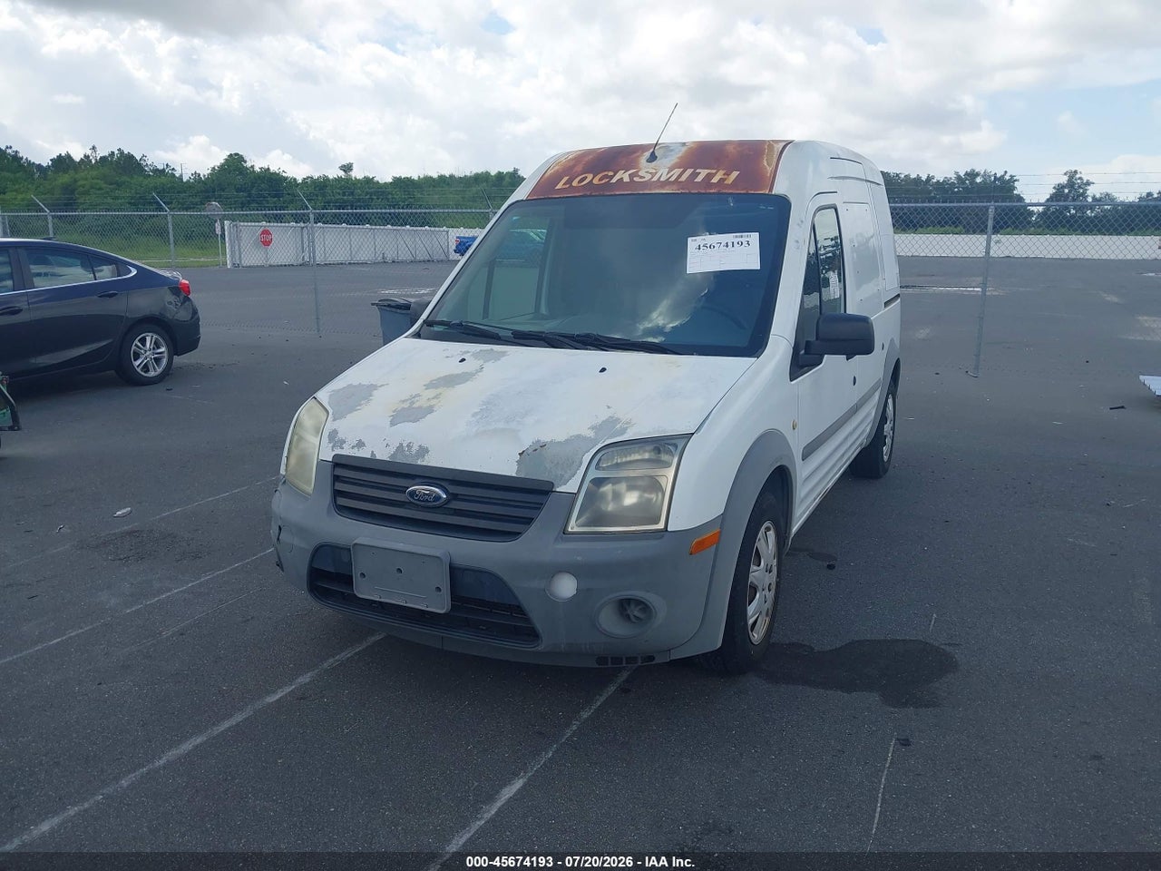 2010 FORD TRANSIT CONNECT XL thumbnail 3