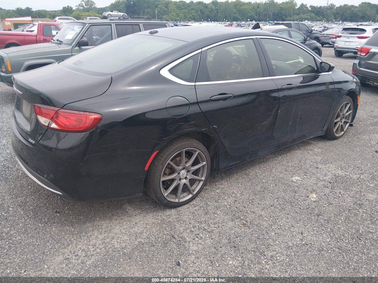 2015 CHRYSLER 200 LIMITED thumbnail 5